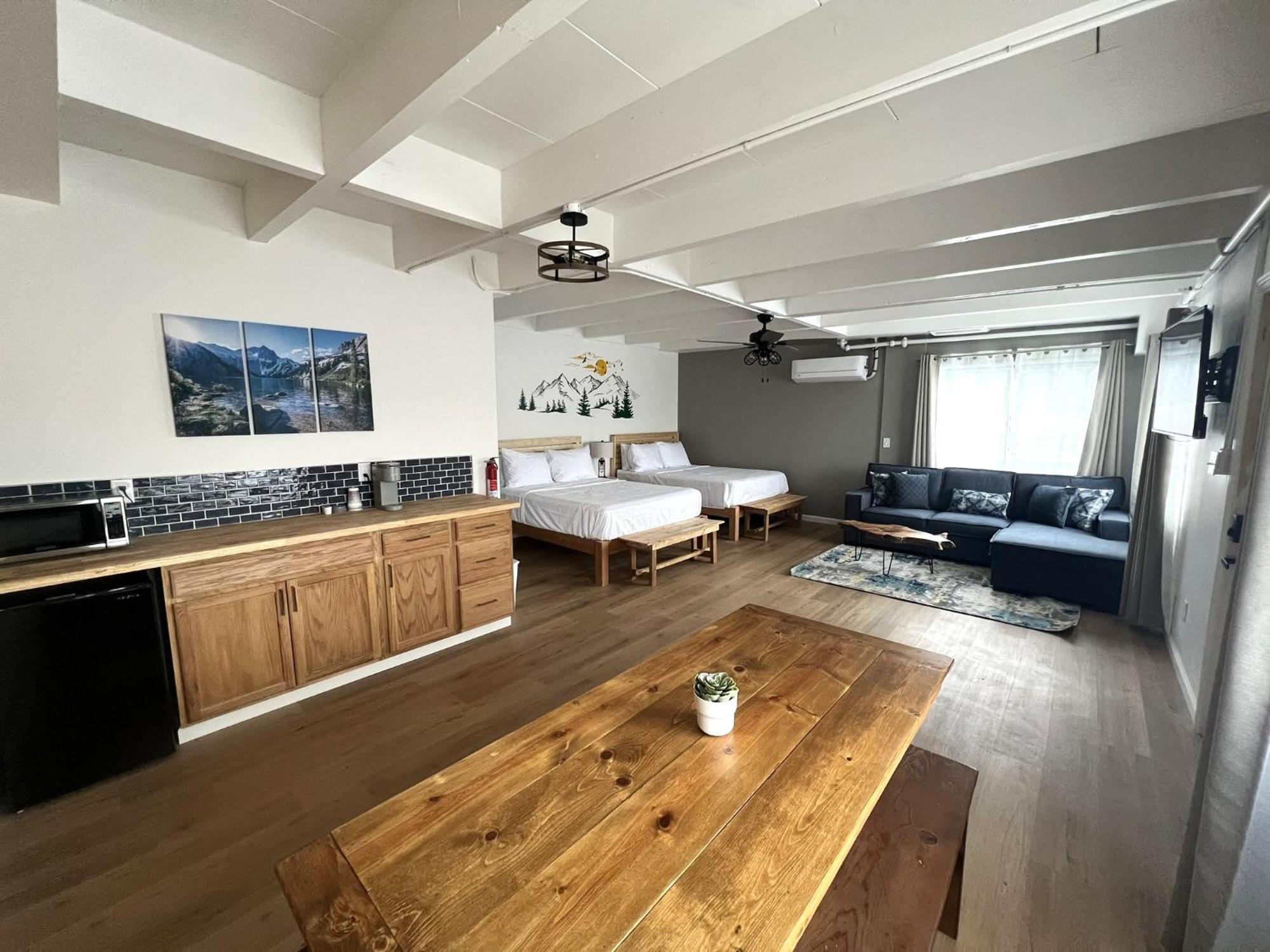Wofford Village Studios Wofford Heights Dış mekan fotoğraf