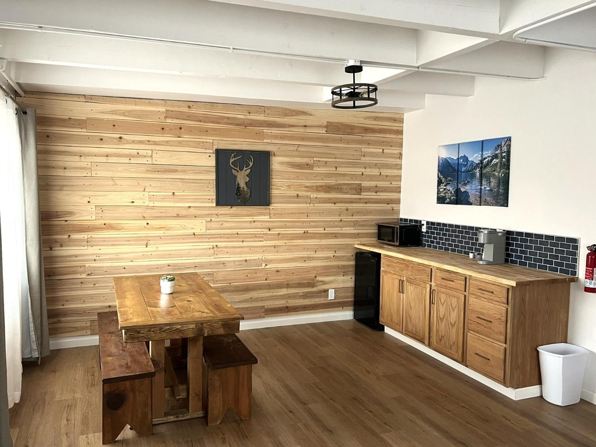 Wofford Village Studios Wofford Heights Dış mekan fotoğraf